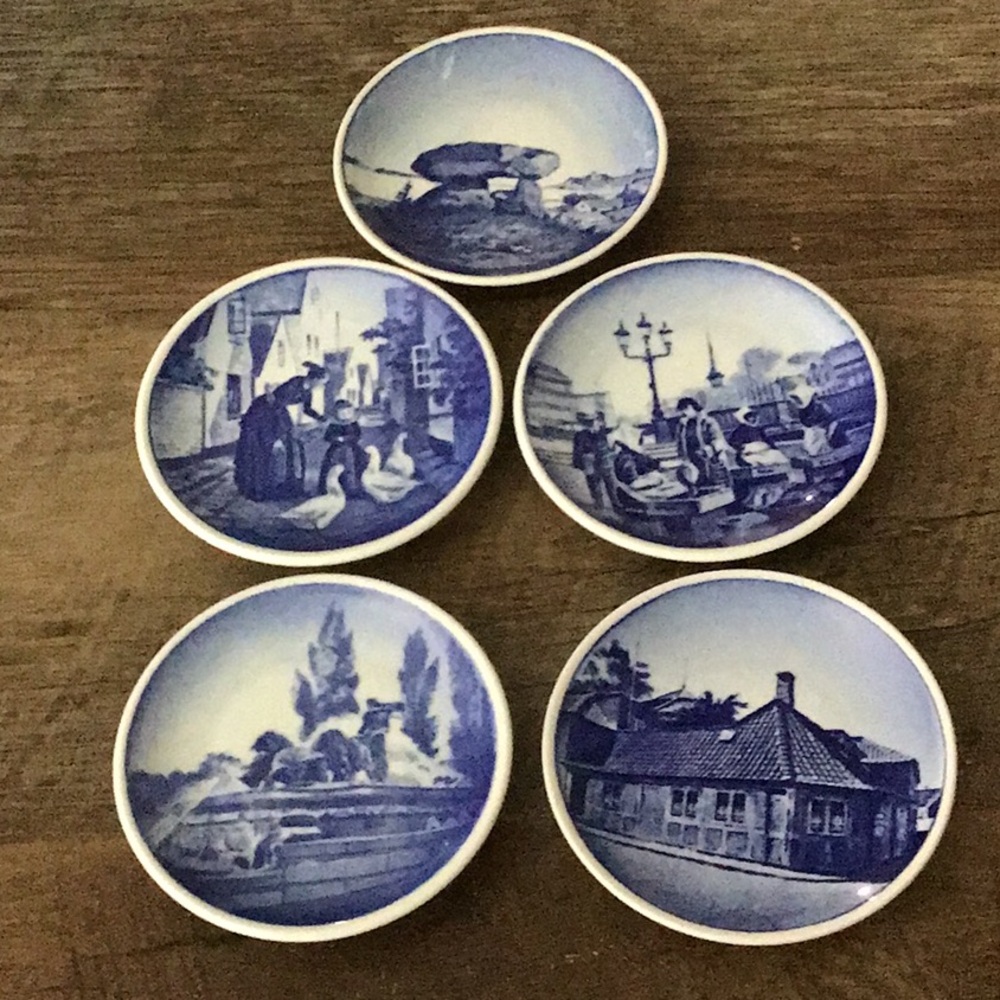Royal Copenhagen 2010 Collectible Plates 3 1/8” Set of 5